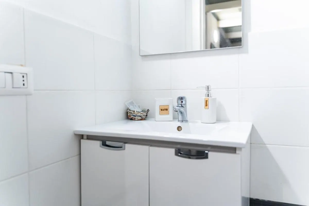 Santa Maria Degli Angeli Apartment Naples Guest house